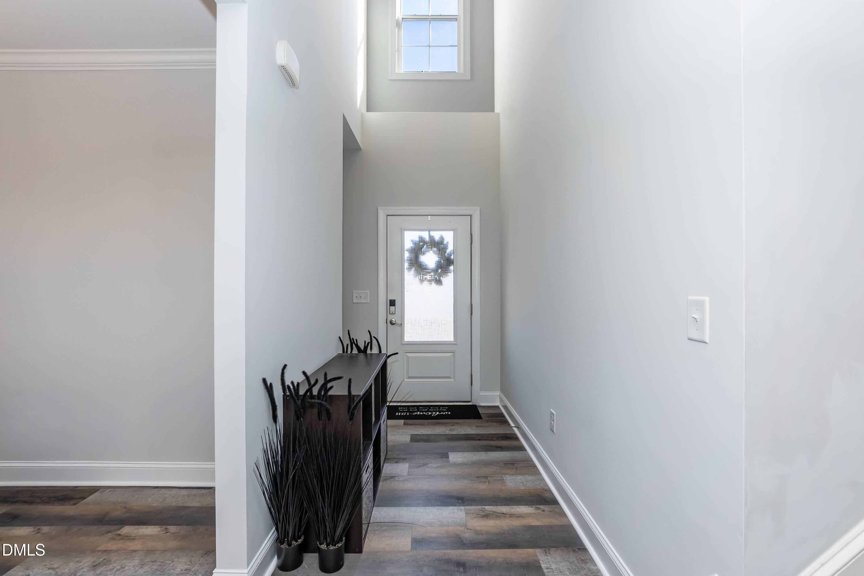 369 Manning Street Sanford, NC 27332 - Photo 14 of 40 Enterance 01 (18)