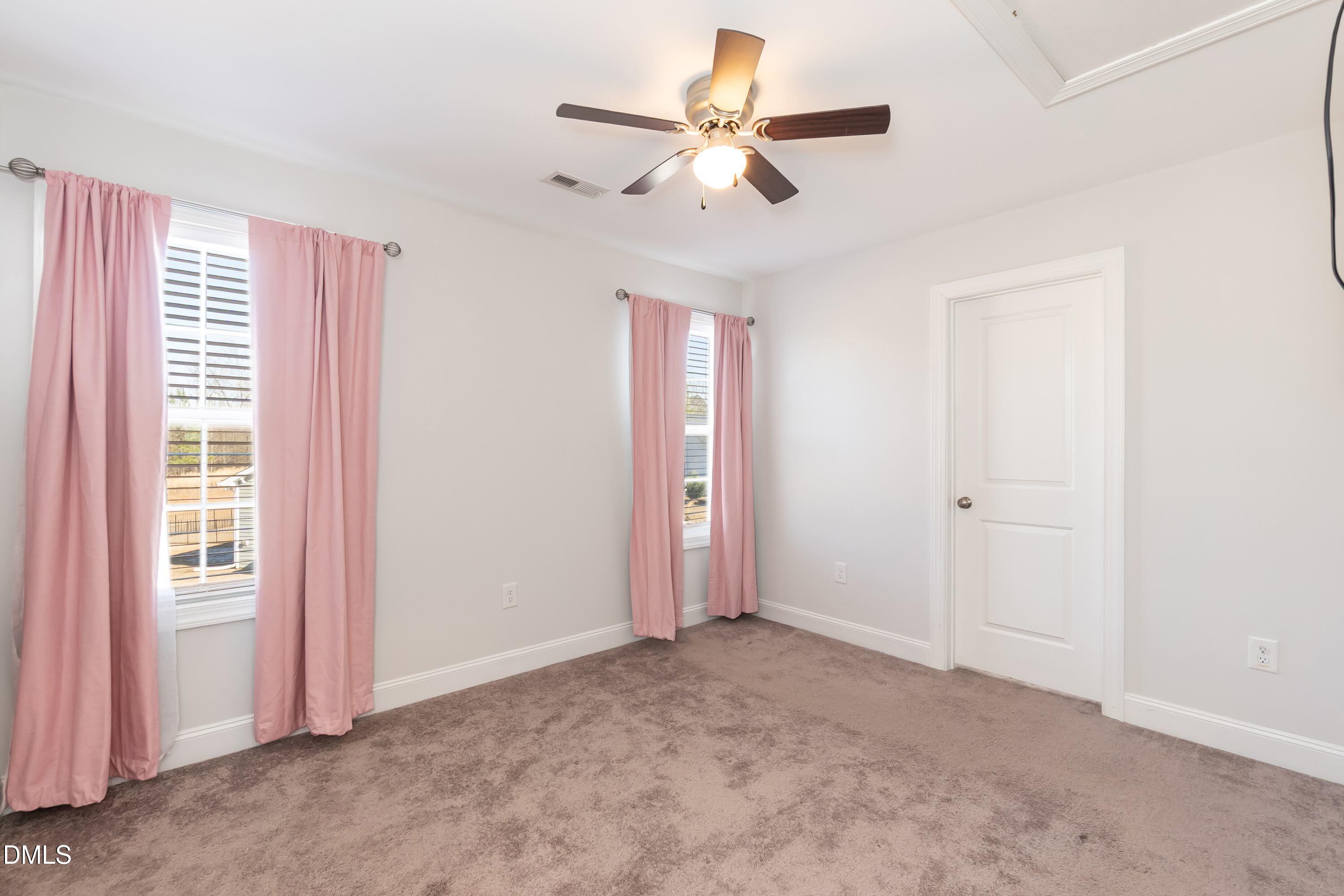 369 Manning Street Sanford, NC 27332 - Photo 33 of 40 Bedroom 01 (17)