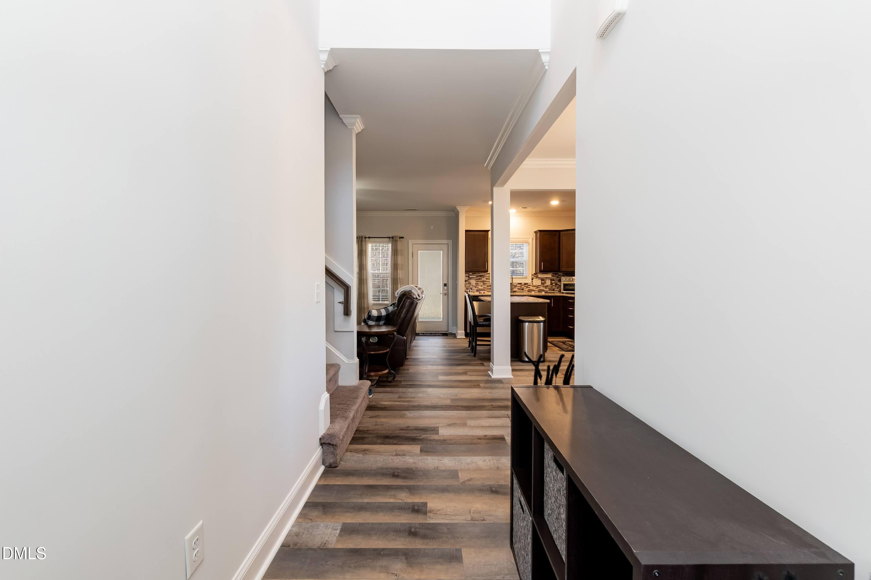 369 Manning Street Sanford, NC 27332 - Photo 5 of 40 Enterance 02 (17)