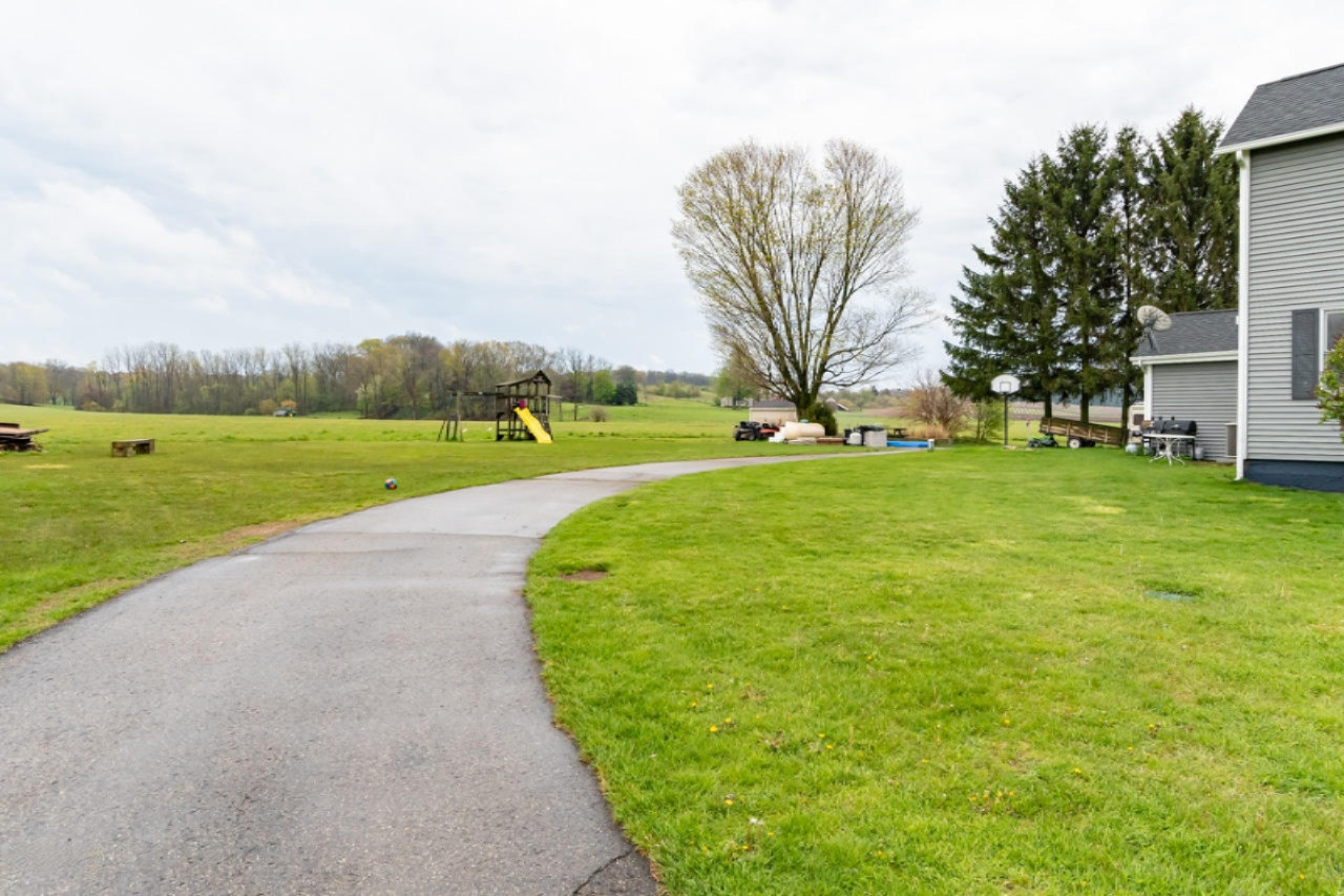35545 County Road 669 Decatur, MI 49045 - Photo 27 of 33 35545 CR 669-22