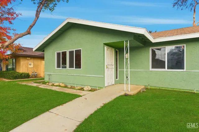 $319,900 | Undisclosed Address, Bakersfield, CA 93306