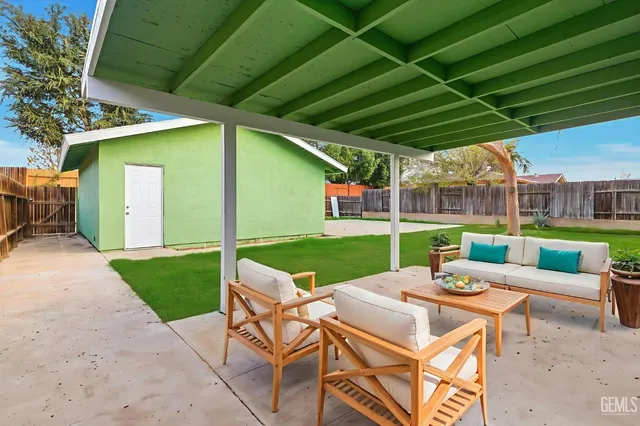 $319,900 | Undisclosed Address, Bakersfield, CA 93306