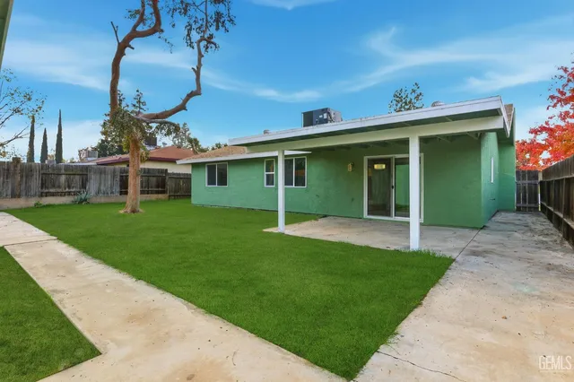 $319,900 | Undisclosed Address, Bakersfield, CA 93306