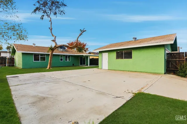 $319,900 | Undisclosed Address, Bakersfield, CA 93306