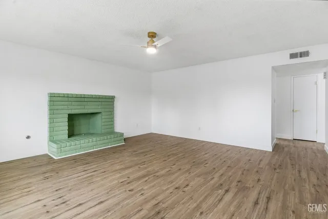 $319,900 | Undisclosed Address, Bakersfield, CA 93306