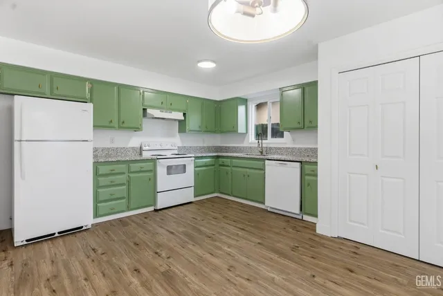 $319,900 | Undisclosed Address, Bakersfield, CA 93306