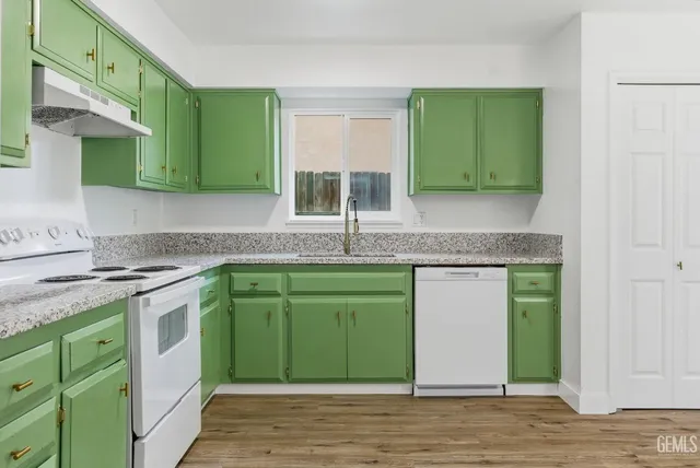 $319,900 | Undisclosed Address, Bakersfield, CA 93306