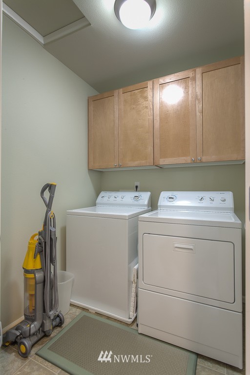 2016 Lincoln Place Northeast Renton, WA 98056 - Photo 17 of 20