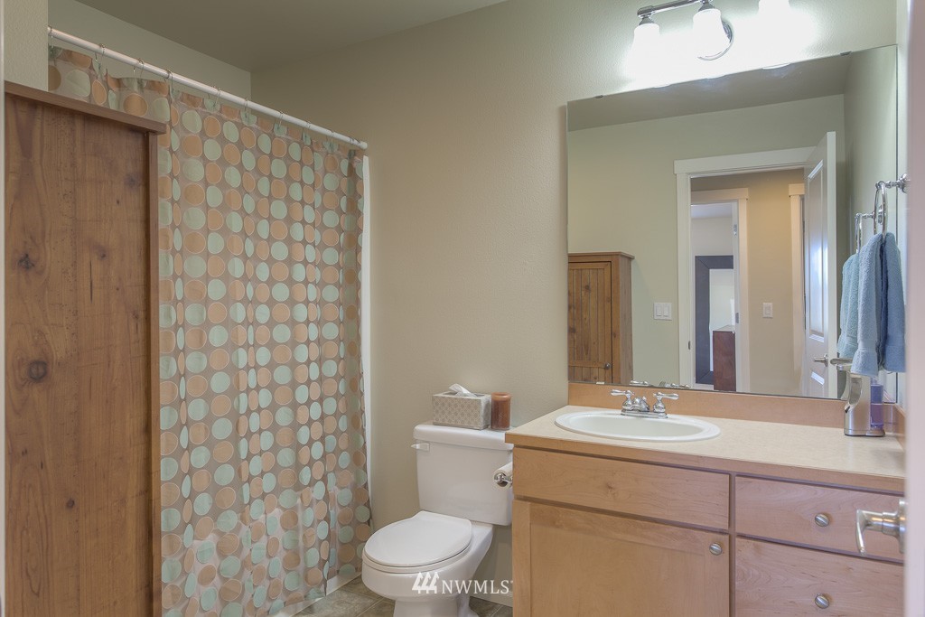 2016 Lincoln Place Northeast Renton, WA 98056 - Photo 18 of 20