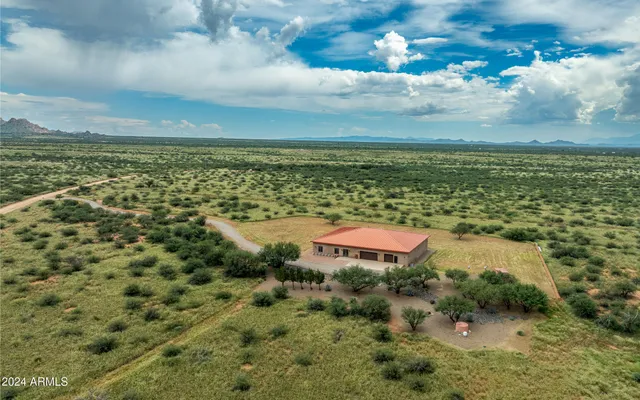 $950,000 | 1044 North Dragoon Ranch Road, St. David, AZ 85630