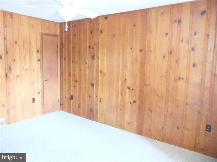 1019 Edgewood Drive Springfield, PA 19064 - Photo 11 of 25 Gallery Image 11