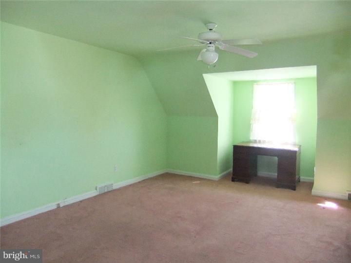 1019 Edgewood Drive Springfield, PA 19064 - Photo 14 of 25 Gallery Image 14