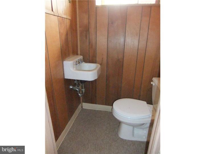 1019 Edgewood Drive Springfield, PA 19064 - Photo 20 of 25 Gallery Image 20