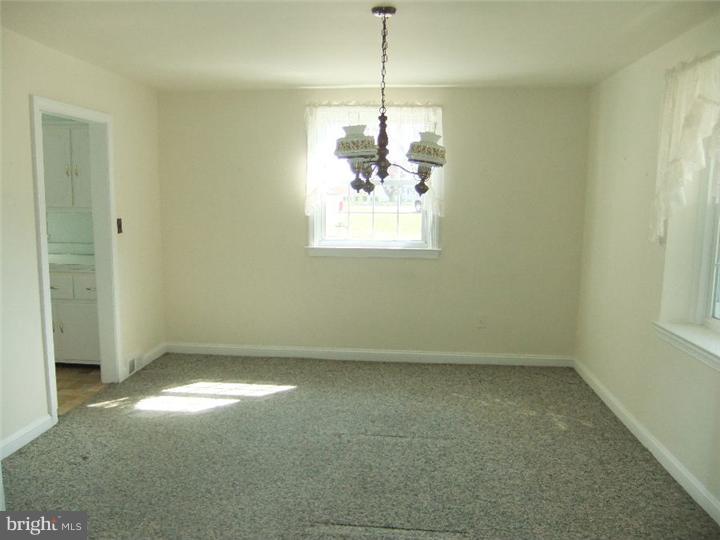 1019 Edgewood Drive Springfield, PA 19064 - Photo 7 of 25 Gallery Image 7