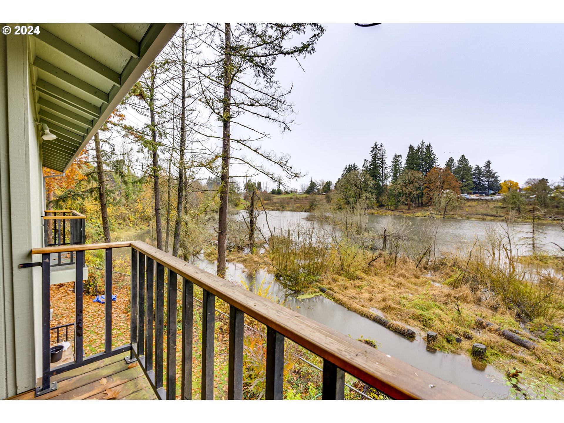 11990 Southwest Corby Drive, Unit 16 Portland, OR 97225 - Photo 11 of 33