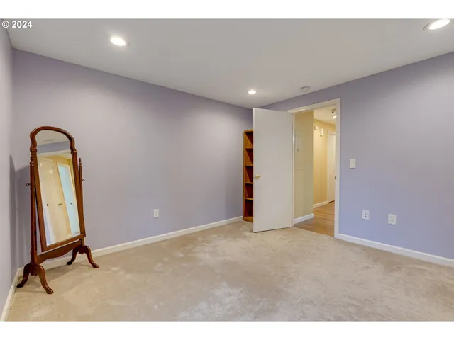 $295,000 | 11990 Southwest Corby Drive, Unit 16, Portland, OR 97225