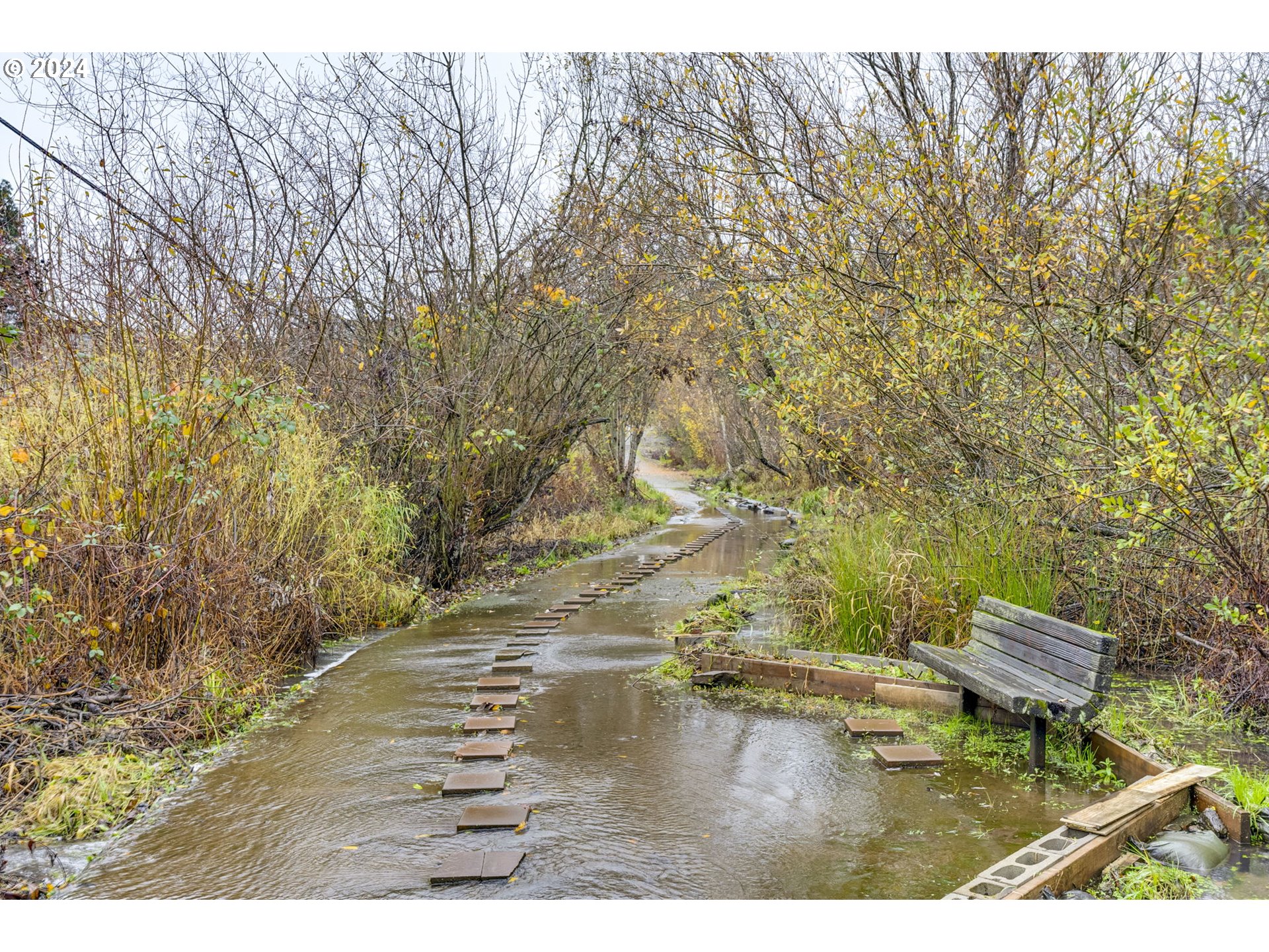 11990 Southwest Corby Drive, Unit 16 Portland, OR 97225 - Photo 32 of 33