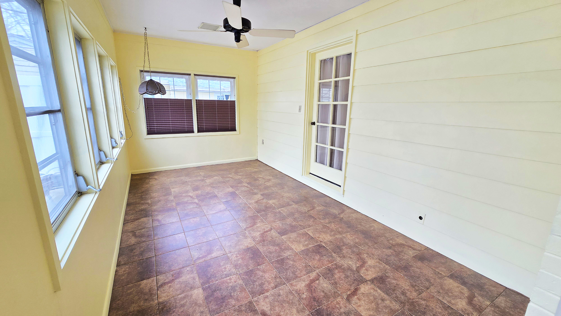 630 Short Street Centralia, IL 62801 - Photo 34 of 47 wooden floor in an empty room with a window