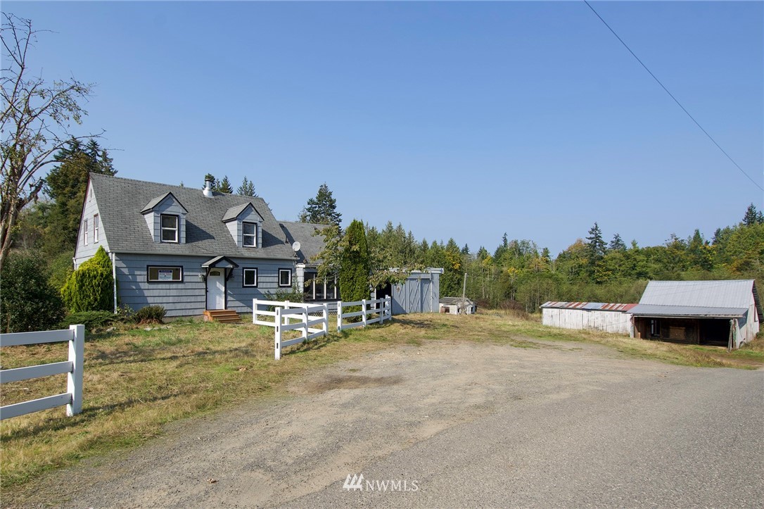 41 4 Winds Road Port Angeles, WA 98362 - Photo 1 of 40 Gallery Image 1