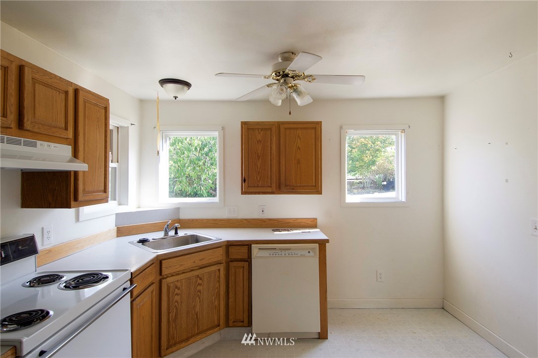 41 4 Winds Road Port Angeles, WA 98362 - Photo 6 of 40 Gallery Image 6