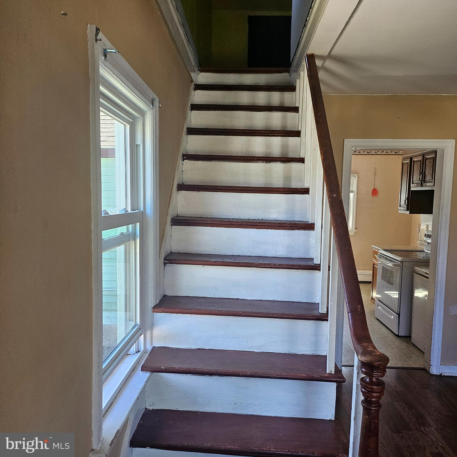 374 Manor Avenue Carneys Point, NJ 08069 - Photo 7 of 11
