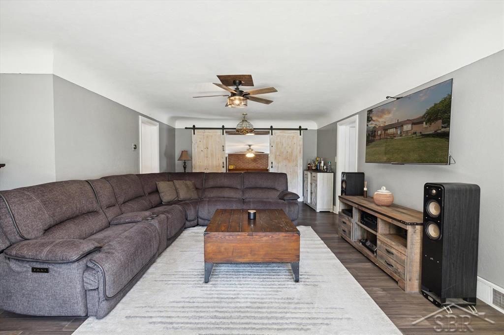 22356 Gratiot Road Merrill, MI 48637 - Photo 8 of 56