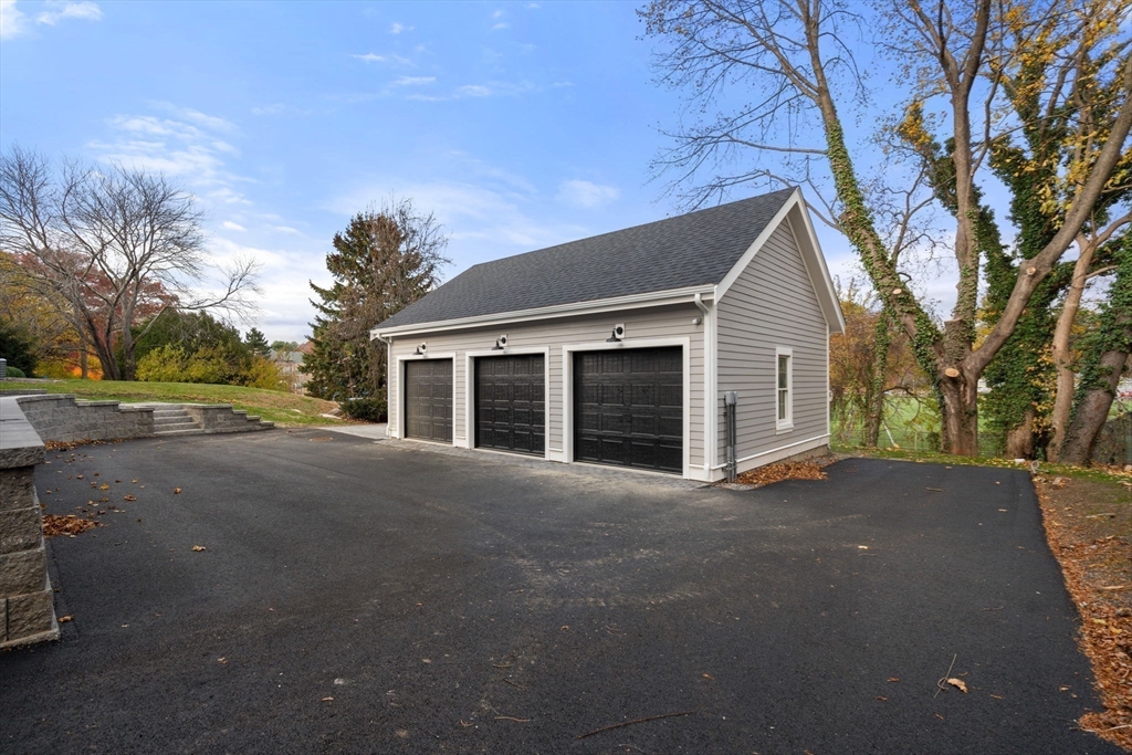 63 Oak Street, Unit B Wellesley, MA 02482 - Photo 24 of 24