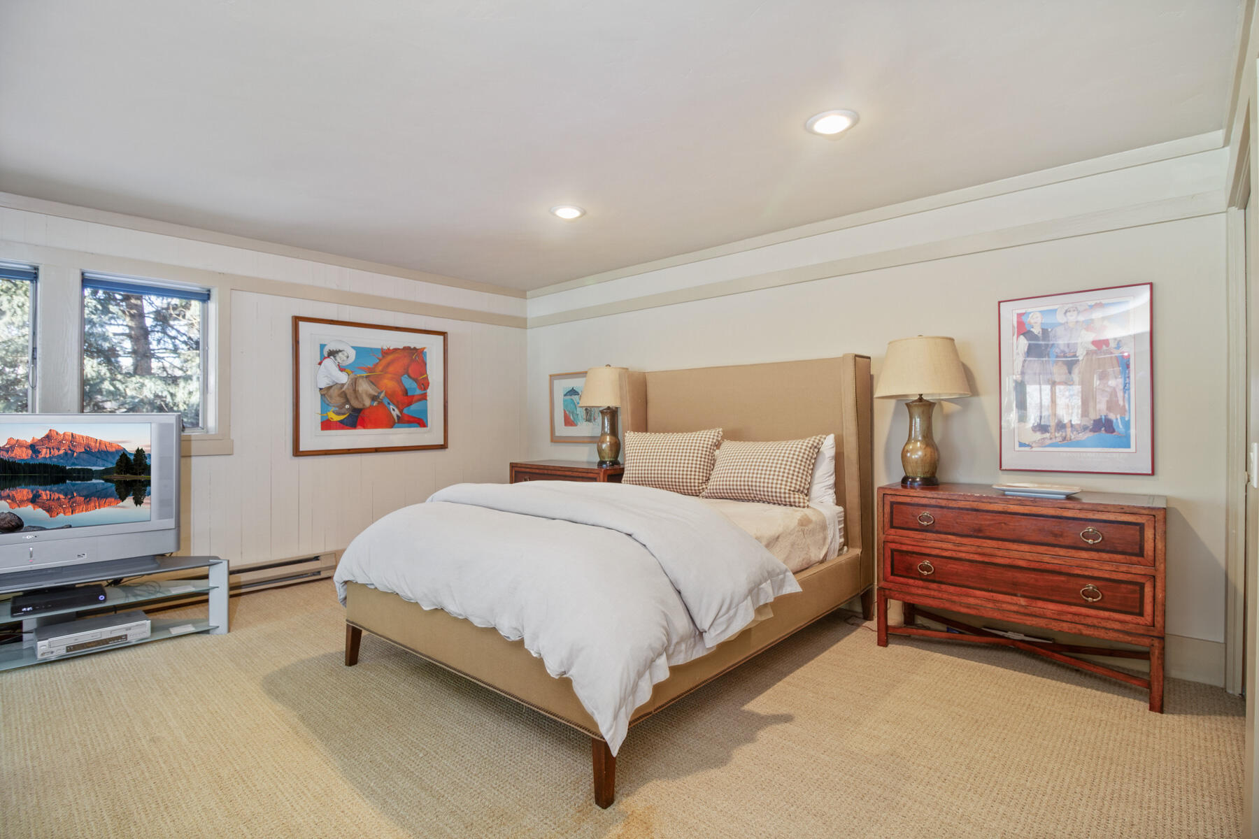 117 Skyline Drive Sun Valley, ID 83353 - Photo 20 of 27 Downstairs Bedroom