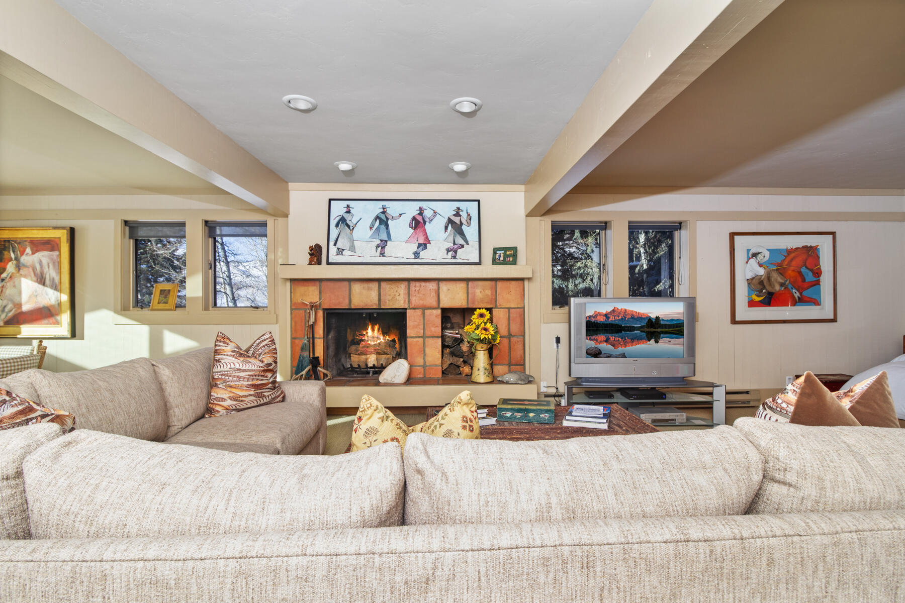 117 Skyline Drive Sun Valley, ID 83353 - Photo 21 of 27 Downstairs All Puropse Room