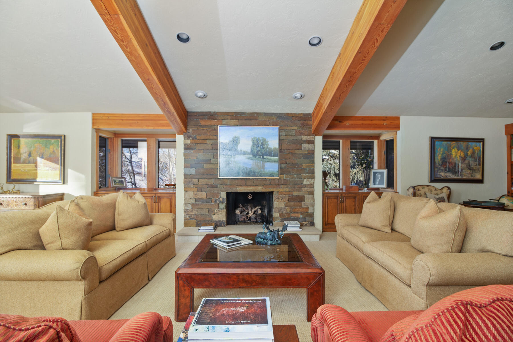 117 Skyline Drive Sun Valley, ID 83353 - Photo 6 of 27 Living Room