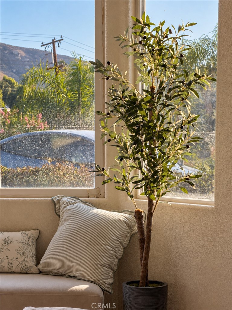 291 Hillandale Court Riverside, CA 92507 - Photo 17 of 43 Gallery Image 17