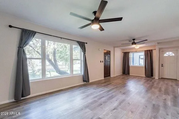 $4,995 | 505 West Howe Street, Tempe, AZ 85281