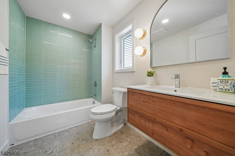 596 White Oak Ridge Road Short Hills, NJ 07078 - Photo 21 of 45