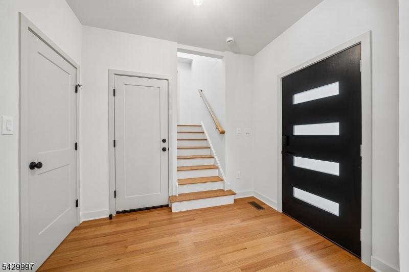 596 White Oak Ridge Road Short Hills, NJ 07078 - Photo 5 of 45