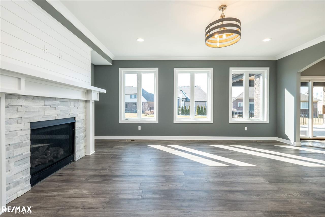 49409 Split Rock Road Macomb, MI 48044 - Photo 8 of 35