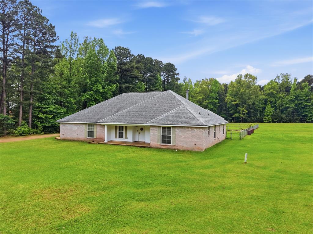 561 Wells Road Haughton, LA 71037 - Photo 5 of 39