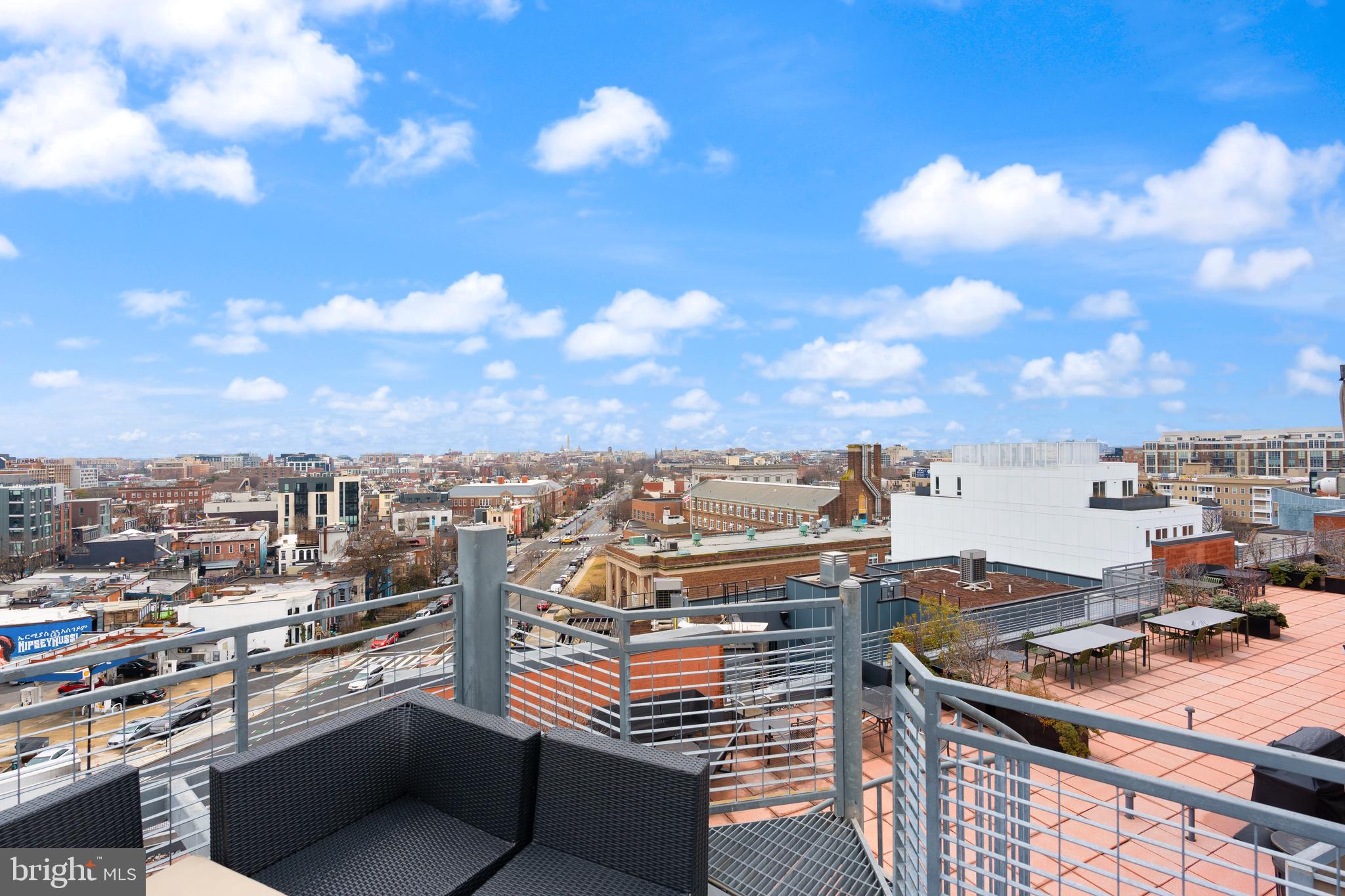 2120 Vermont Avenue Northwest, Unit 17 Washington, DC 20001 - Photo 34 of 35 a view of a city