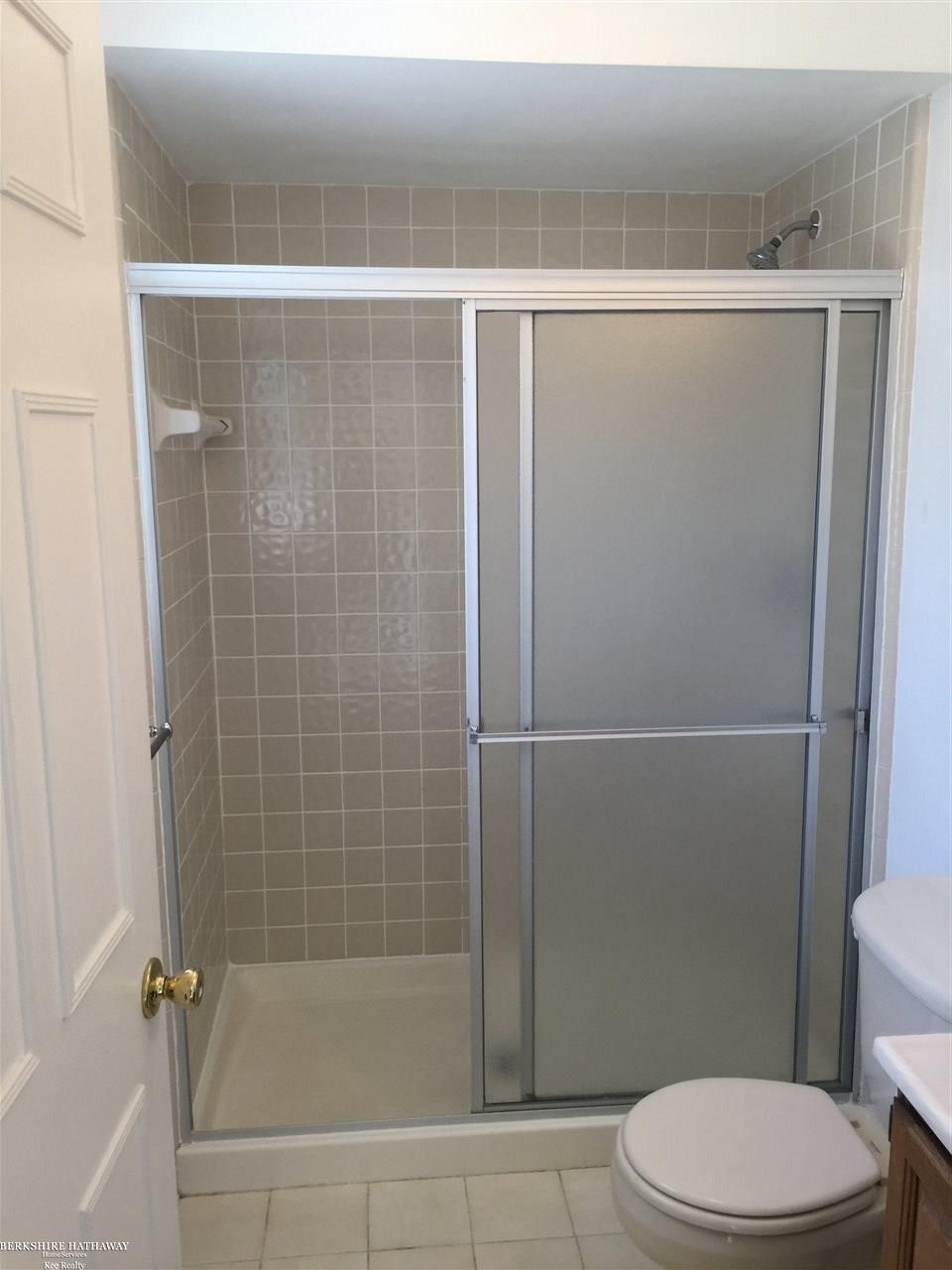 21500 Middlebelt Road Farmington Hills, MI 48336 - Photo 11 of 49