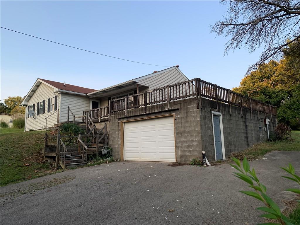 328 Chapel Road Aliquippa, PA 15001 - Photo 2 of 30 Gallery Image 2