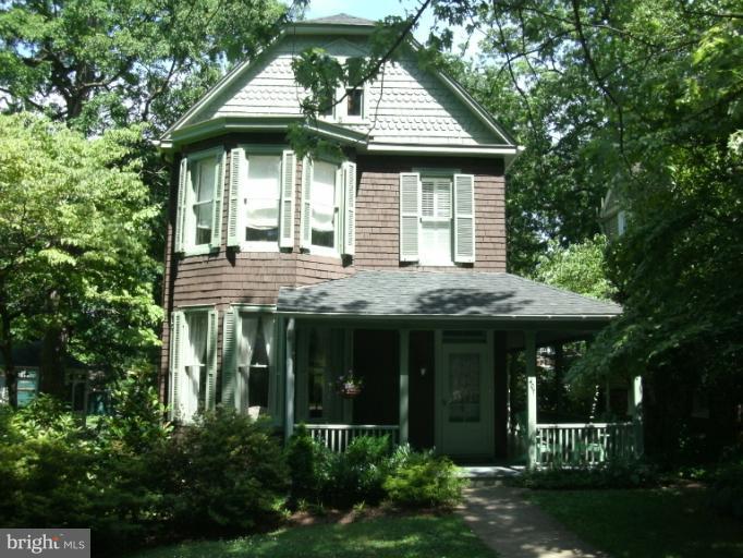 407 Hawthorn Road Baltimore, MD 21210 - Photo 1 of 30 Exterior (Front)