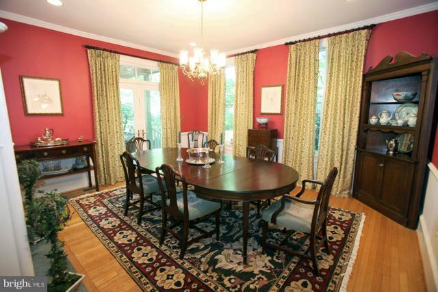 407 Hawthorn Road Baltimore, MD 21210 - Photo 13 of 30 Dining Room