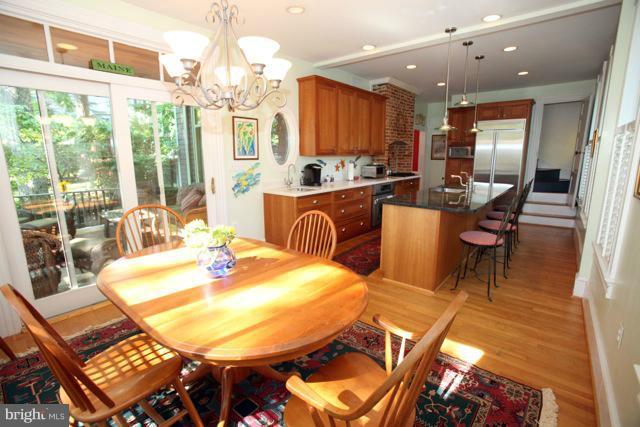 407 Hawthorn Road Baltimore, MD 21210 - Photo 15 of 30 dining area