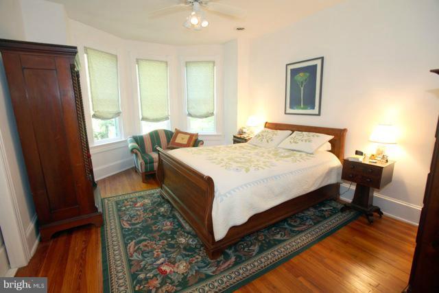 407 Hawthorn Road Baltimore, MD 21210 - Photo 16 of 30 Bedroom (Master)