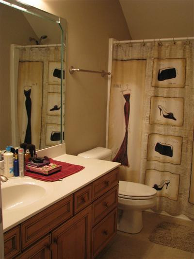 2412 Rockminster Road Lexington, KY 40509 - Photo 28 of 41 Hall bath upstairs is very nice