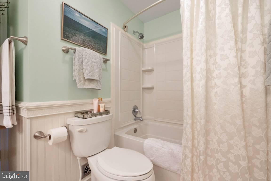 11945 Hollowwind Court Reston, VA 20194 - Photo 26 of 36 Gallery Image 26