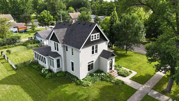 $230,000 | 311 West 7th Street, Morris, MN 56267