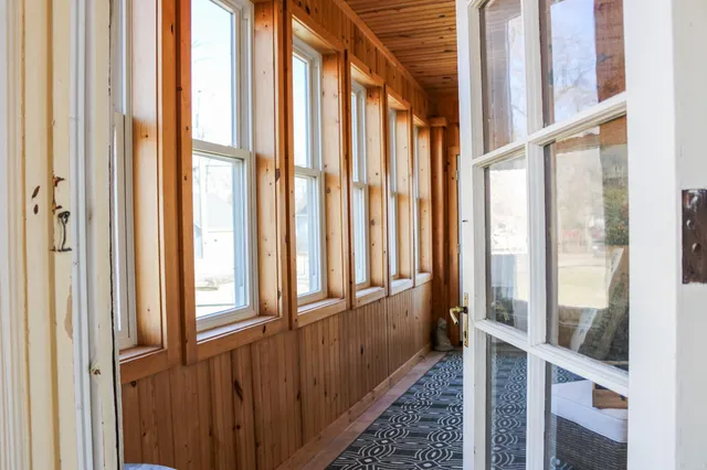 $239,500 | 311 West 7th Street, Morris, MN 56267