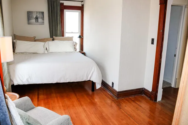 $239,500 | 311 West 7th Street, Morris, MN 56267