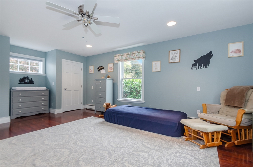 9 Hitching Post Road Mattapoisett, MA 02739 - Photo 18 of 36