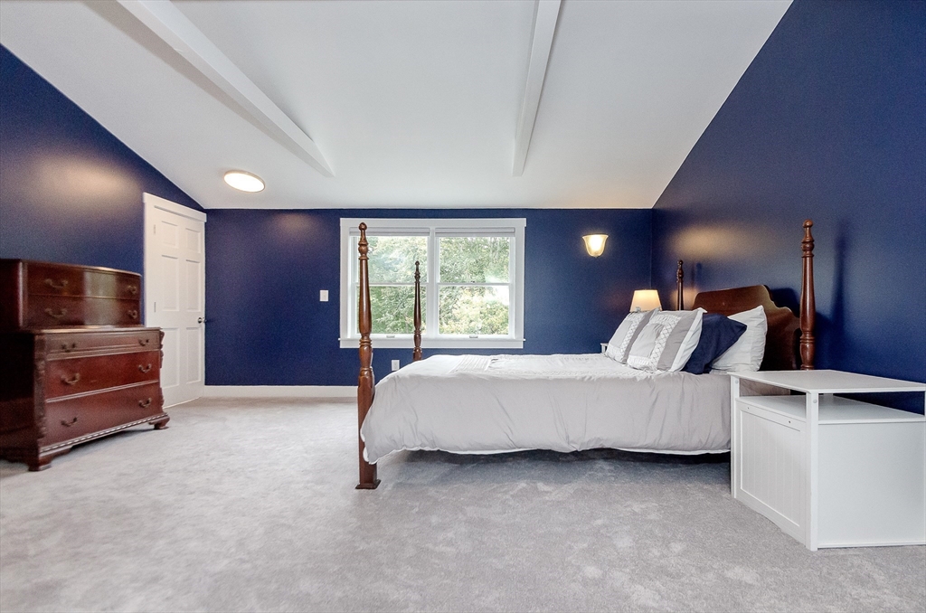 9 Hitching Post Road Mattapoisett, MA 02739 - Photo 28 of 36